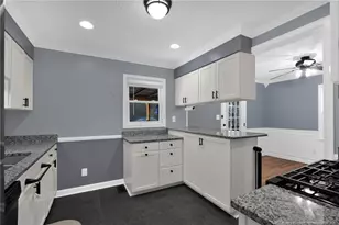 5031 Hampshire Dr, Fayetteville, NC 28311 - Photo 12