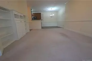321 Gallery Dr, Spring Lake, NC 28390 - Photo 10