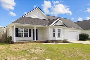 1424 Avoncroft Dr, Fayetteville, NC 28306 - Photo 2