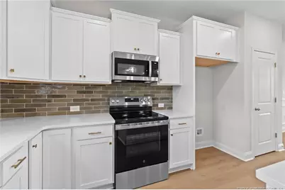 7814 Iron Court, Fayetteville, NC 28306 - Photo 10
