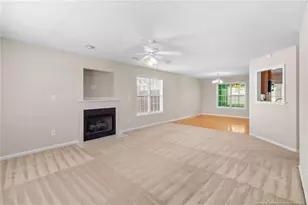 5202 Woodpecker Dr, Hope Mills, NC 28348 - Photo 6