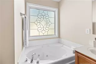 5202 Woodpecker Dr, Hope Mills, NC 28348 - Photo 26