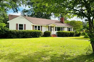 504 W 30th St, Lumberton, NC 28358 - Photo 2