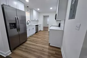 4909 Walnut Dr, Fayetteville, NC 28304 - Photo 8