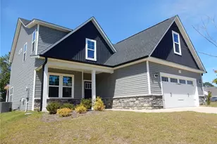 212 Nairn St, Fayetteville, NC 28311 - Photo 2