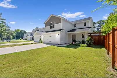 5429 E Patterson Street, Hope Mills, NC 28348 - Photo 2