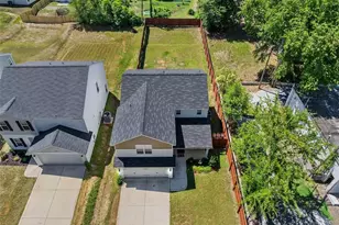 5429 E Patterson St, Hope Mills, NC 28348 - Photo 4