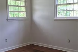 909 Rochester Dr, Fayetteville, NC 28305 - Photo 6