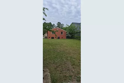 909 Rochester Drive, Fayetteville, NC 28305 - Photo 16