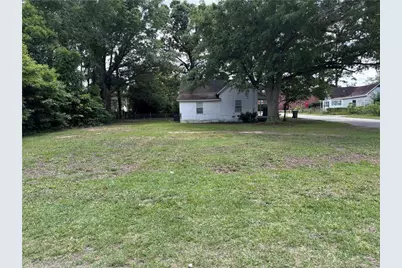 162 Coleman Street, Lumberton, NC 28358 - Photo 6