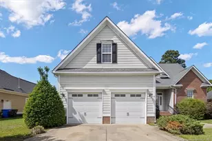 3033 Southridge Ct, Fayetteville, NC 28306 - Photo 2