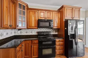 3033 Southridge Ct, Fayetteville, NC 28306 - Photo 18