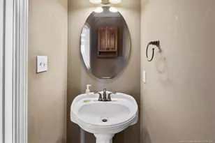 3033 Southridge Ct, Fayetteville, NC 28306 - Photo 30
