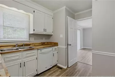 6800 Creston Circle, Fayetteville, NC 28314 - Photo 18