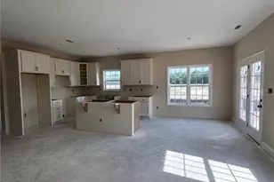4744 Slew Dr, Hope Mills, NC 28348 - Photo 6