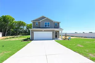 19 Baxley Dr, Dunn, NC 28334 - Photo 2