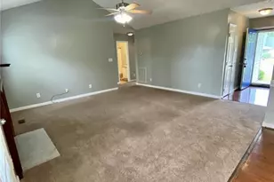 8229 Foxtrail Dr, Fayetteville, NC 28311 - Photo 4