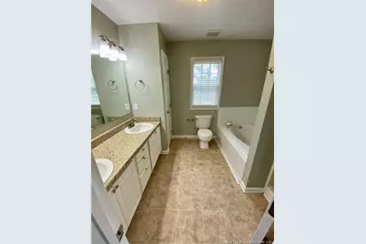 8229 Foxtrail Drive, Fayetteville, NC 28311 - Photo 10