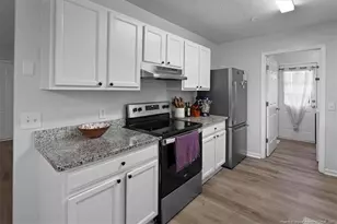 137 Fullers Wy, Aberdeen, NC 28315 - Photo 10