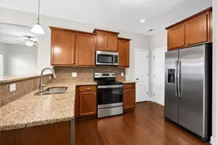 5216 Debut Ave, Hope Mills, NC 28348 - Photo 10