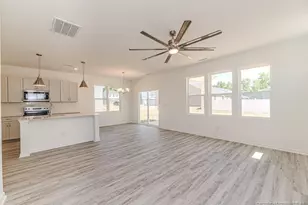 90 Furley St, Sanford, NC 27330 - Photo 6