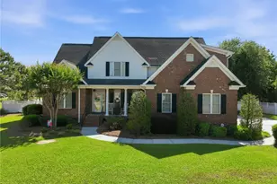 5403 White Oak Dr, Lumberton, NC 28358 - Photo 1