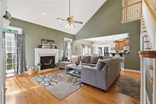 5403 White Oak Dr, Lumberton, NC 28358 - Photo 12