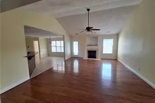 1941 Abbeydale Ln, Fayetteville, NC 28304 - Photo 6