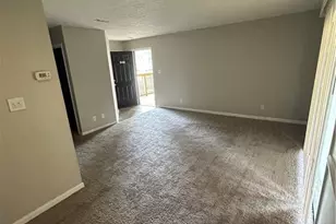 909 Applewood Ln, Fayetteville, NC 28303 - Photo 1