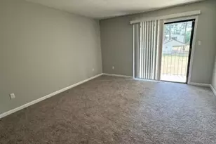 941 Applewood Ln, Fayetteville, NC 28303 - Photo 2