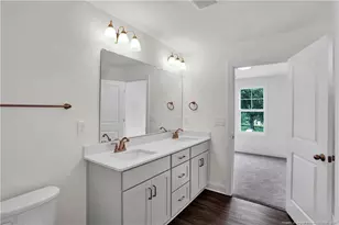 164 Jenkins St, Dunn, NC 28334 - Photo 16