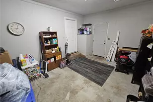 6998 Norge St, Fayetteville, NC 28311 - Photo 26