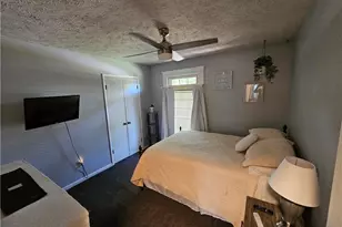 6998 Norge St, Fayetteville, NC 28311 - Photo 20