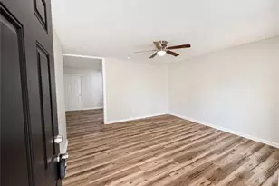 5056 Hampshire Dr, Fayetteville, NC 28311 - Photo 12