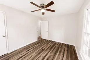5056 Hampshire Dr, Fayetteville, NC 28311 - Photo 28