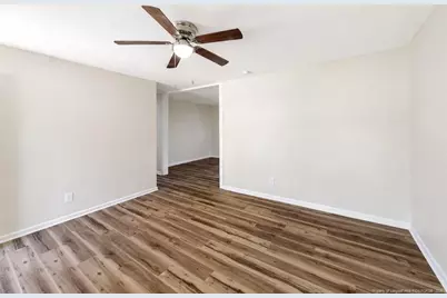 5056 Hampshire Drive, Fayetteville, NC 28311 - Photo 14