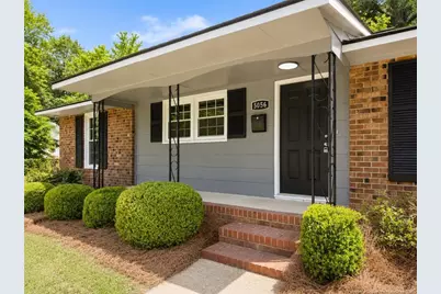 5056 Hampshire Drive, Fayetteville, NC 28311 - Photo 8