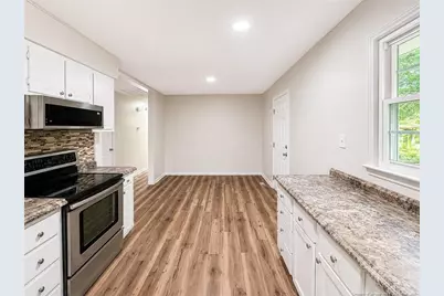5056 Hampshire Drive, Fayetteville, NC 28311 - Photo 20