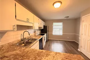 4033 Professional Dr, Hope Mills, NC 28348 - Photo 4