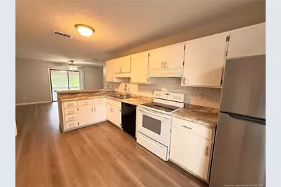 4033 Professional Drive, Hope Mills, NC 28348 - Photo 6