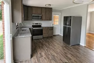 5459 Plateau Rd, Fayetteville, NC 28303 - Photo 4