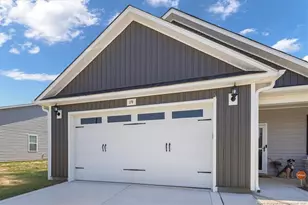 174 Sacksonia St, Raeford, NC 28376 - Photo 4