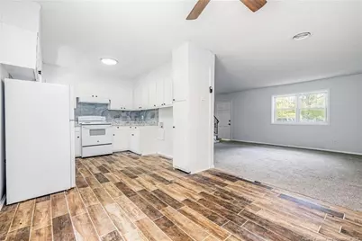 2434 Bragg Boulevard, Fayetteville, NC 28303 - Photo 14