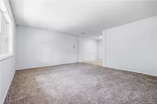 2326 Barrington Cir, Fayetteville, NC 28303 - Photo 8