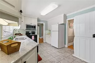 302 Valley Rd, Fayetteville, NC 28305 - Photo 16
