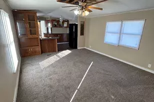 31 Kesler Dr, Saint Pauls, NC 28384 - Photo 2