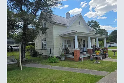 211 S Elm Avenue, Dunn, NC 28334 - Photo 6