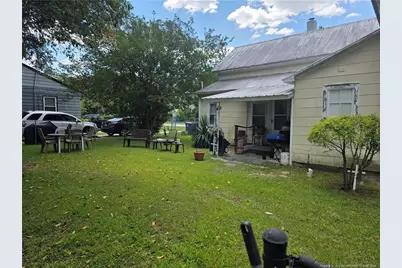 211 S Elm Avenue, Dunn, NC 28334 - Photo 2