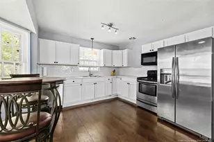 1912 Blake St, Fayetteville, NC 28301 - Photo 10