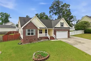 1149 Arailia Dr, Fayetteville, NC 28314 - Photo 2